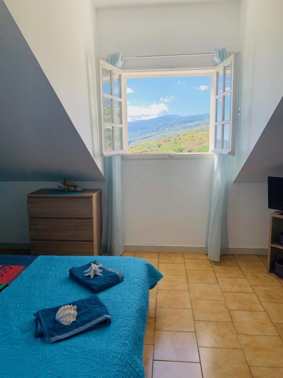 Bed and Breakfast Le Caillou Blanc Saint-Paul Номер фото