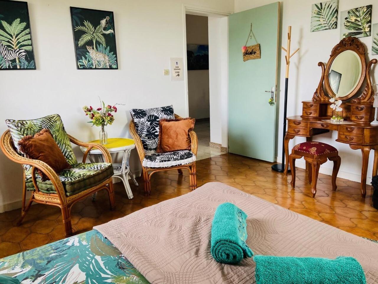 Bed and Breakfast Le Caillou Blanc Saint-Paul Номер фото