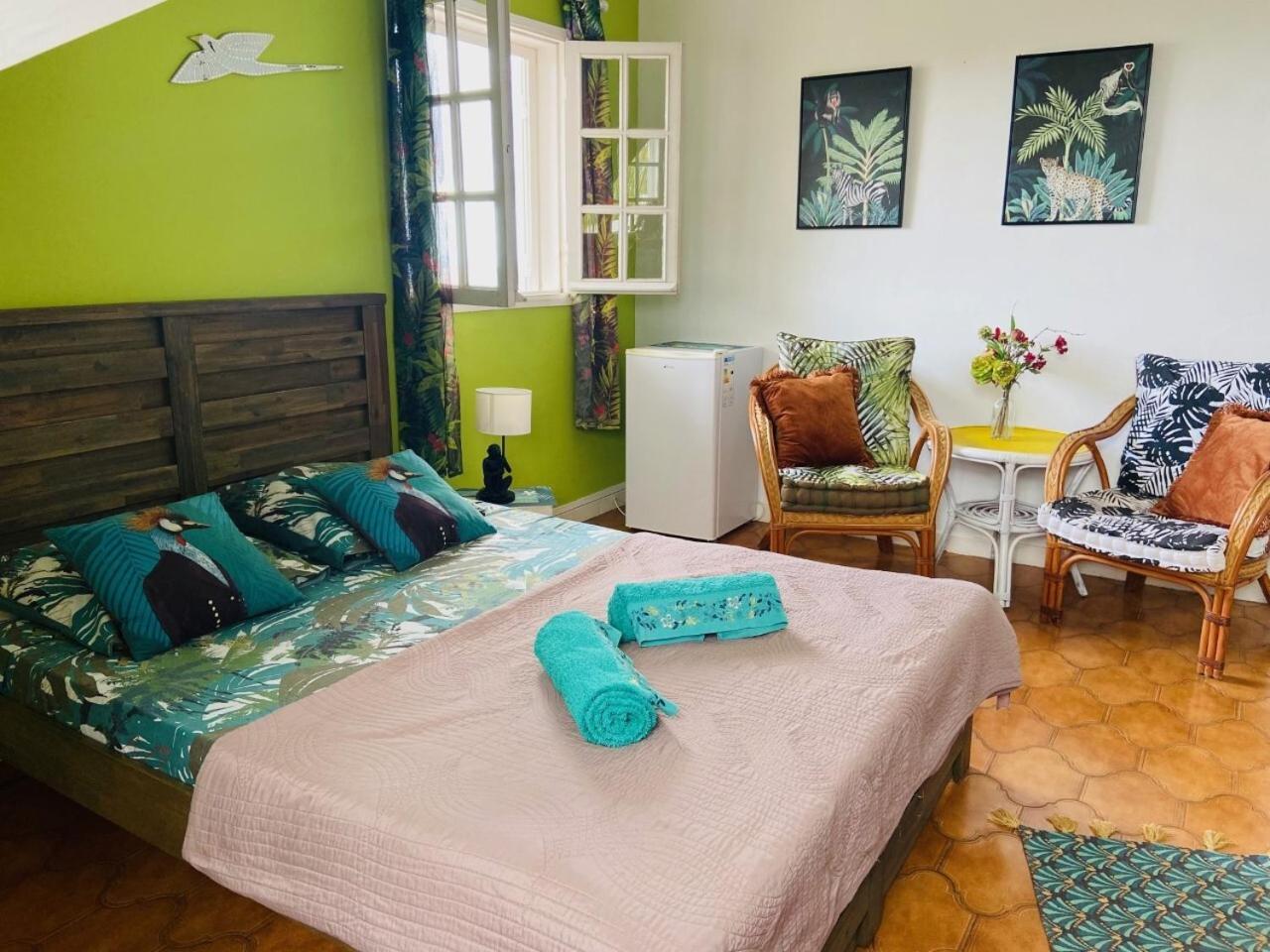 Bed and Breakfast Le Caillou Blanc Saint-Paul Номер фото
